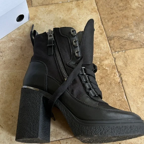 DKNY Black Lace-Up Chunky Heel Ankle Boots - Picture 2 of 5